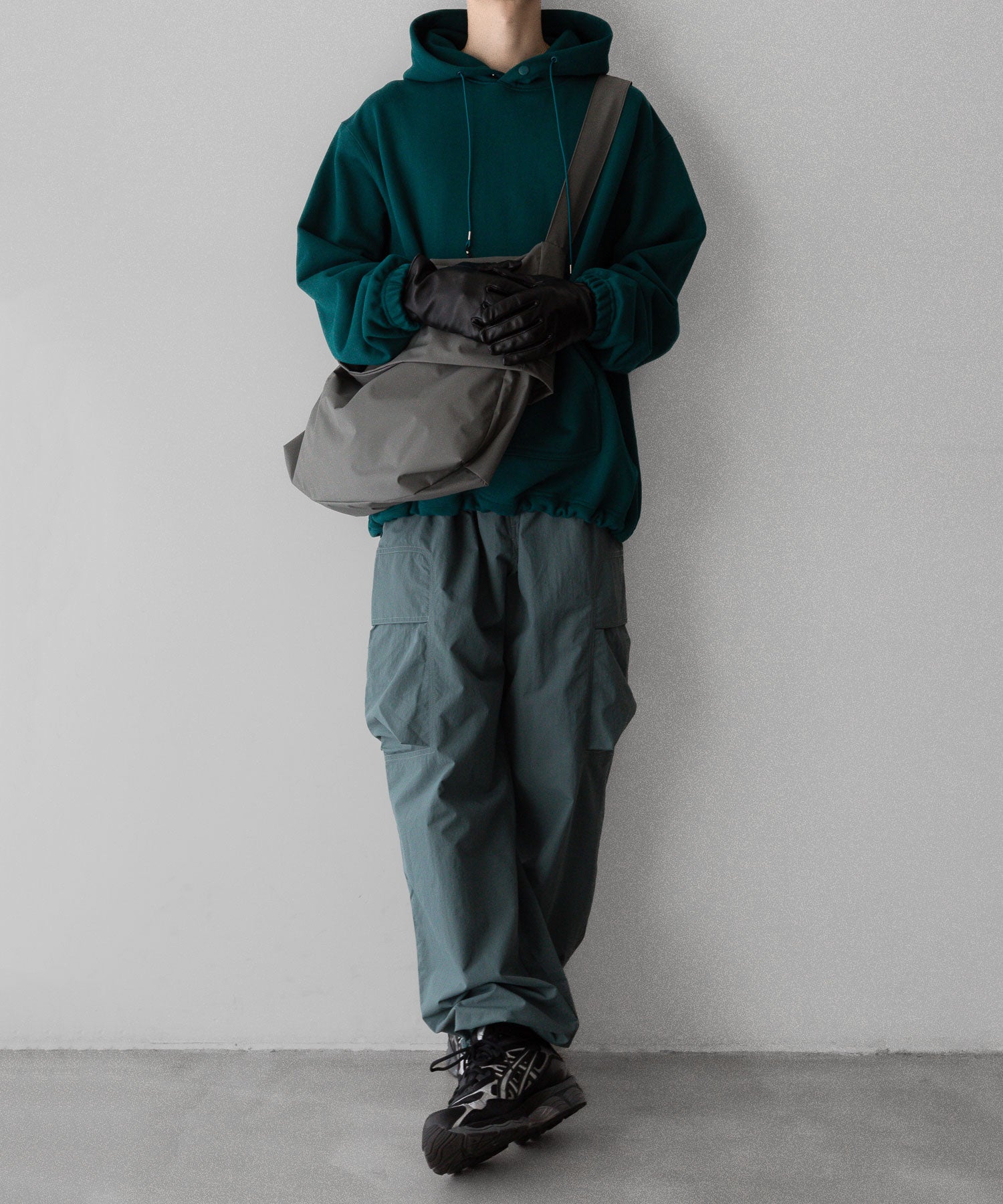 【NEITHERS】ネイダースのUNDERCOVER COACH PANTS - SAGE GREEN公式通販サイトsession福岡セレクトショップ