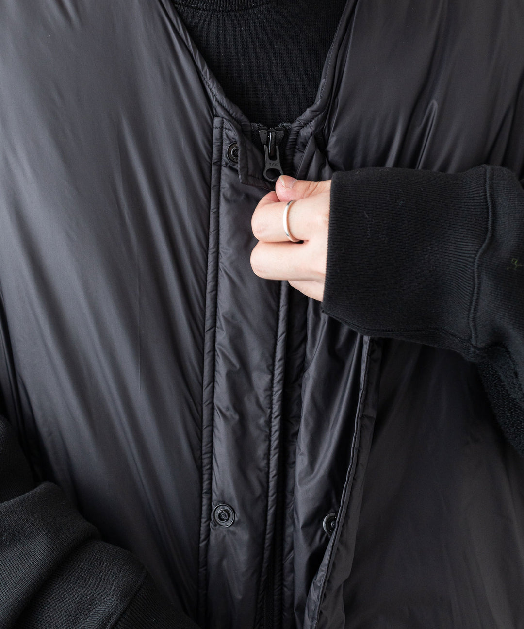 stein(シュタイン)の23AWコレクションPADDED MILITARY LONG VESTのBLACK
