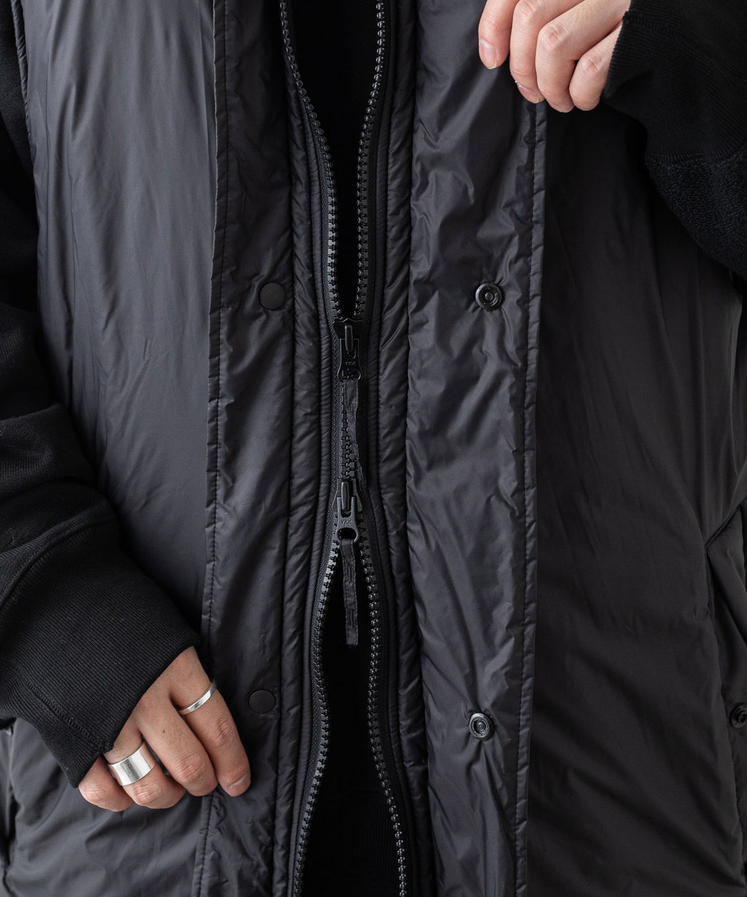 stein(シュタイン)の23AWコレクションPADDED MILITARY LONG VESTのBLACK