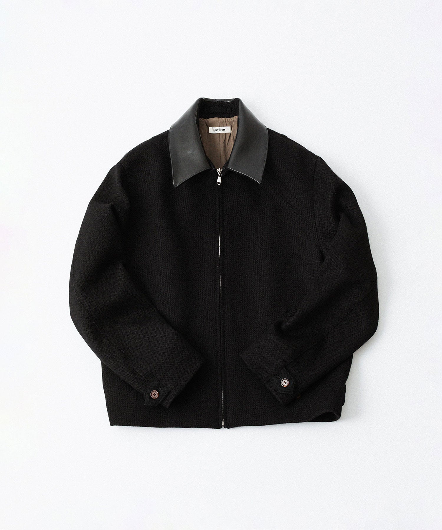 INTÉRIM - インテリムの HEAVY PURE WOOL NATTÉ WEAVE DEAD STOCK LEATHER COLLAR HARRINGTON JACKETのBLACK公式通販サイトsession福岡セレクトショップ