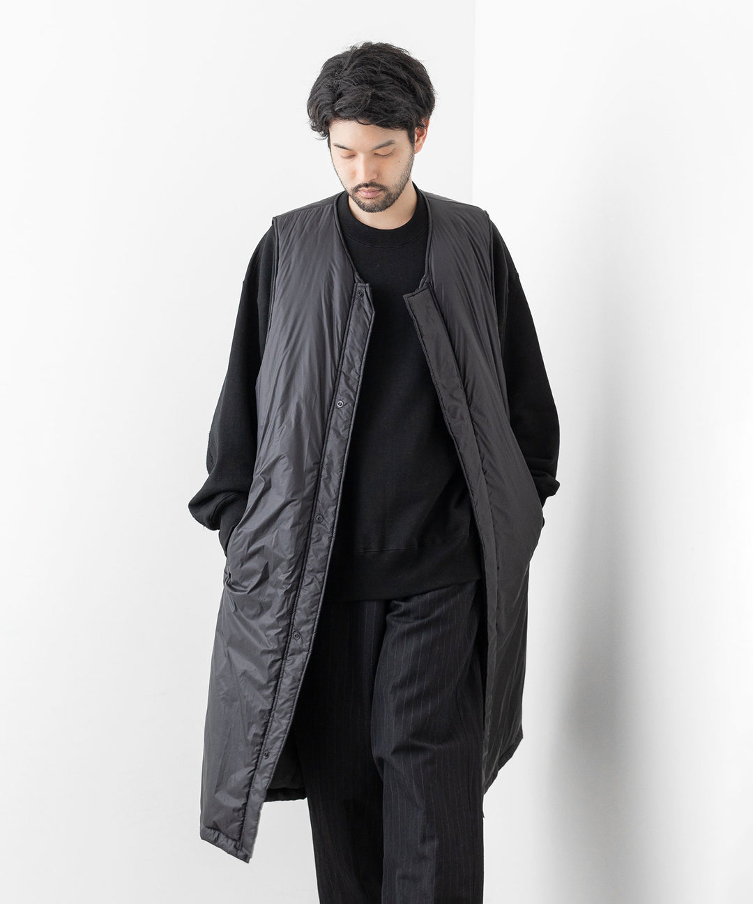 stein(シュタイン)の23AWコレクションPADDED MILITARY LONG VESTのBLACK