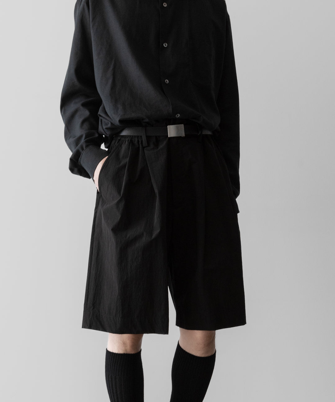ssstein(シュタイン)のWINDPROOF NYLON WIDE EASY SHORT TROUSERS - BLACKの公式通販サイトsession福岡セレクトショップ