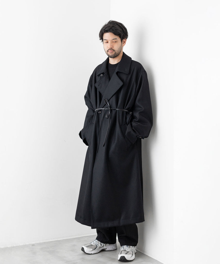stein / シュタイン】OVERESIZED DOUBLE BREASTED COAT - BLACK | 公式