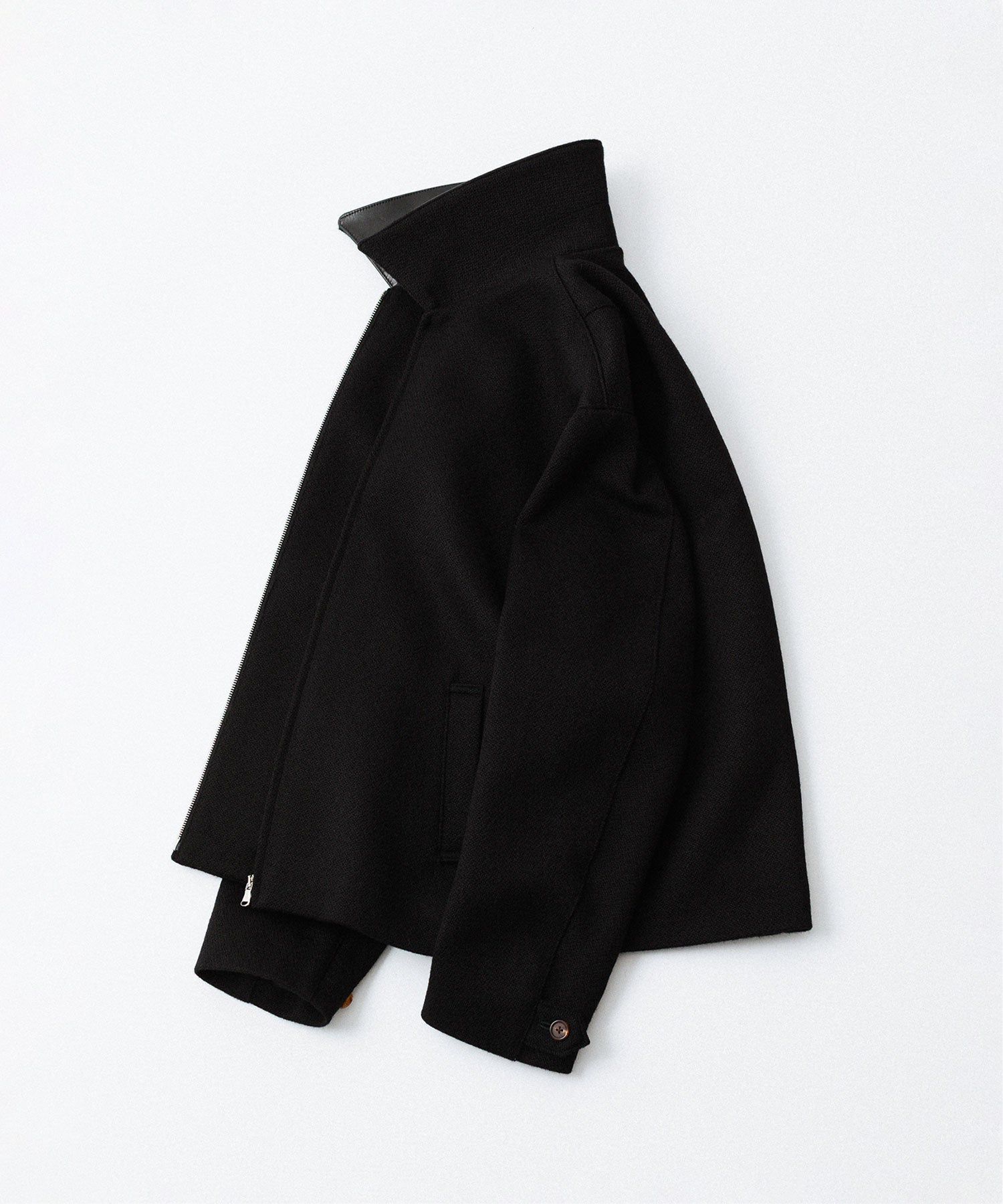 【INTÉRIM】 HEAVY PURE WOOL NATTÉ WEAVE DEAD STOCK LEATHER COLLAR HARRINGTON JACKET - BLACK