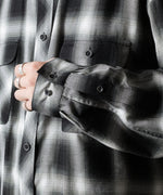 画像をギャラリービューアに読み込む, SUBLATIONS サブレーションズOMBRE CHECK RELAX FIT SHIRTのBLACK 公式通販サイトsession福岡セレクトショップ
