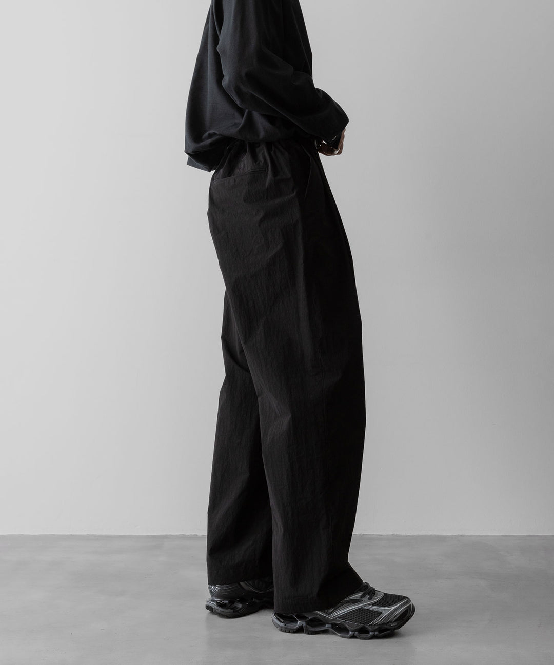 ssstein(シュタイン)のWINDPROOF NYLON WIDE EASY TROUSERS - BLACKの公式通販サイトsession福岡セレクトショップ