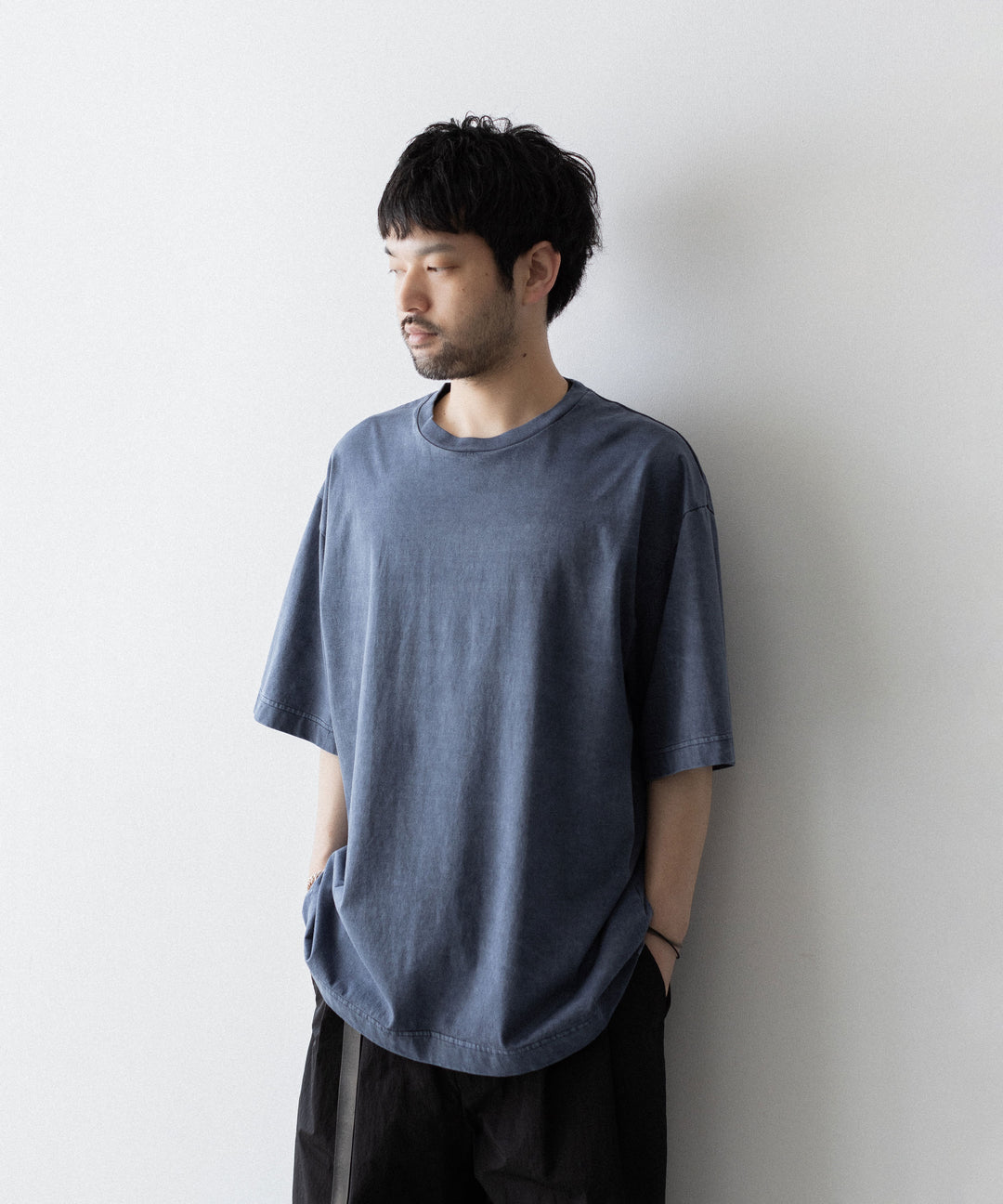 【KANEMASA PHIL.】36G LOW TWIST GARMENT DYE S/S TEE - NAVY PIGMENT