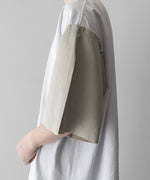 画像をギャラリービューアに読み込む, 【 i&#39;m here 】アイムヒアーのWashable Leather Sleeve : T-SHIRT - WHITE 公式通販サイト session福岡セレクトショップ
