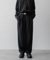 【KANEMASA PHIL.】36G WOOL STRIPE EASY TROUSERS - BLACK SP