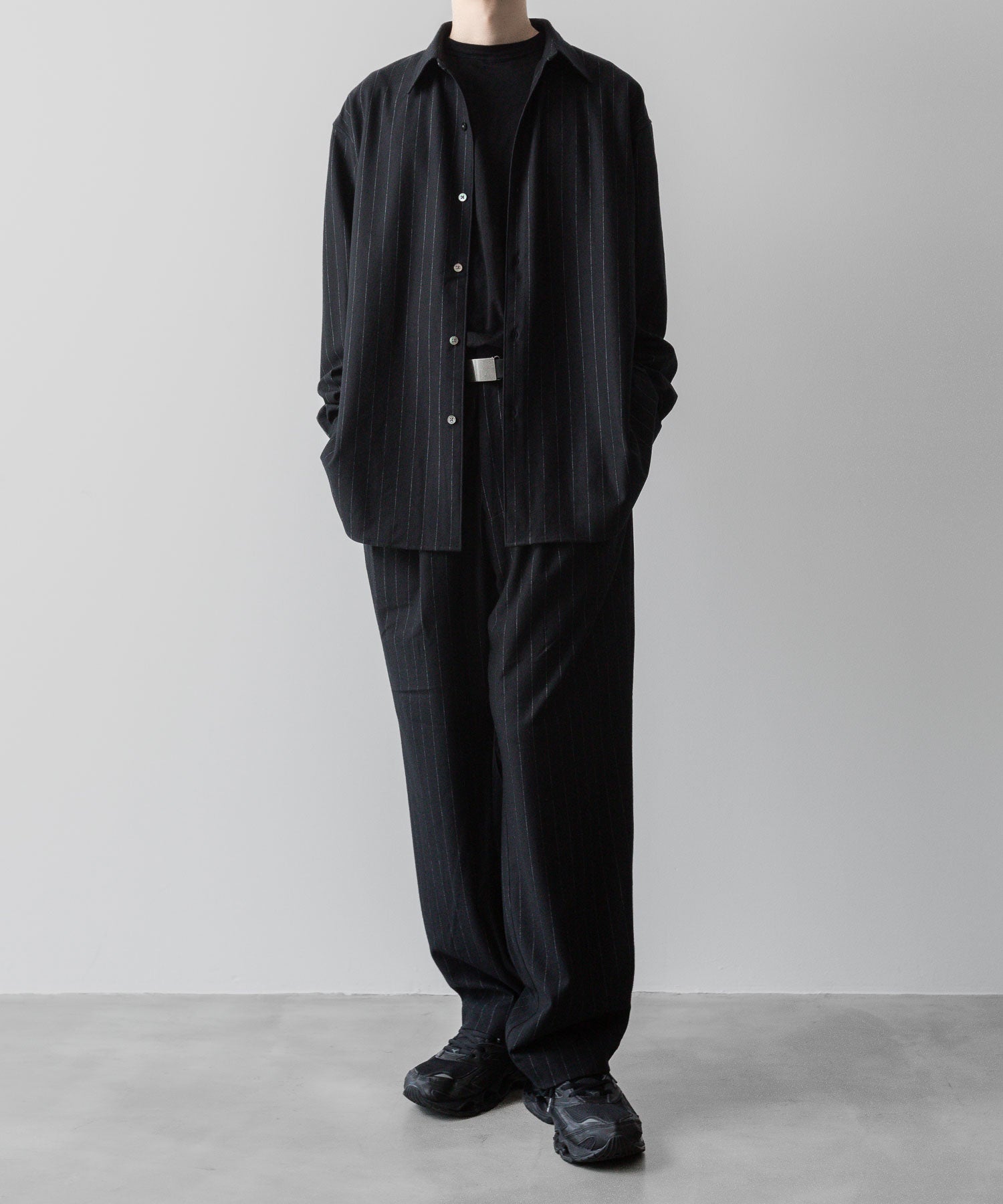 KANEMASA PHIL. カネマサフィルの36G WOOL STRIPE EASY TROUSERS - BLACK SPの公式通販サイトsession福岡セレクトショップ