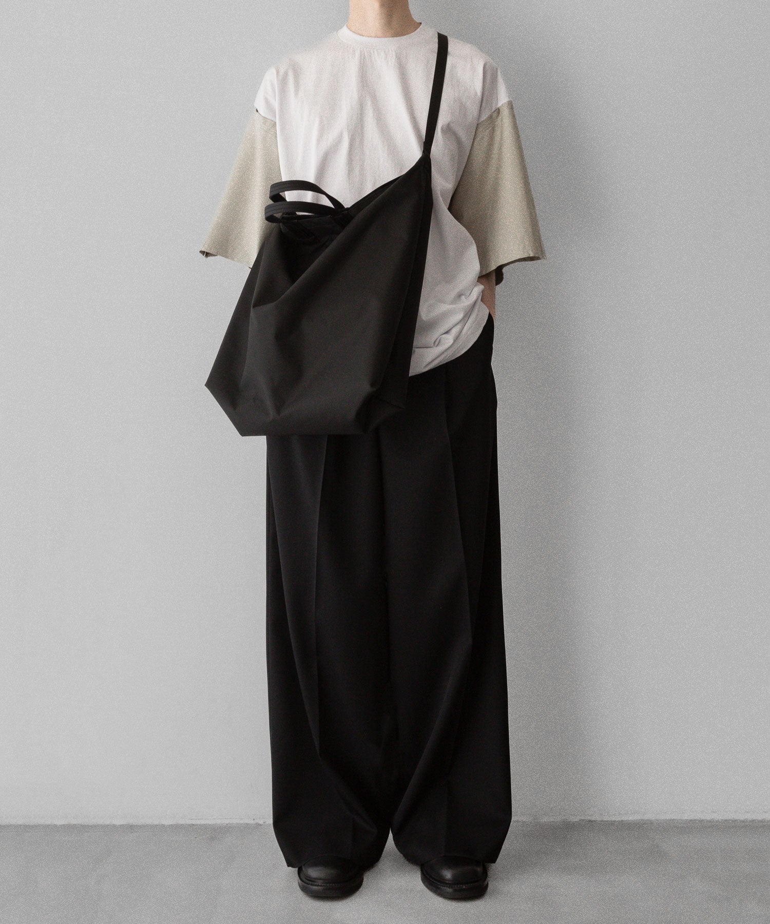 【 i'm here 】アイムヒアーのWashable Leather Sleeve : T-SHIRT - WHITE 公式通販サイト session福岡セレクトショップ