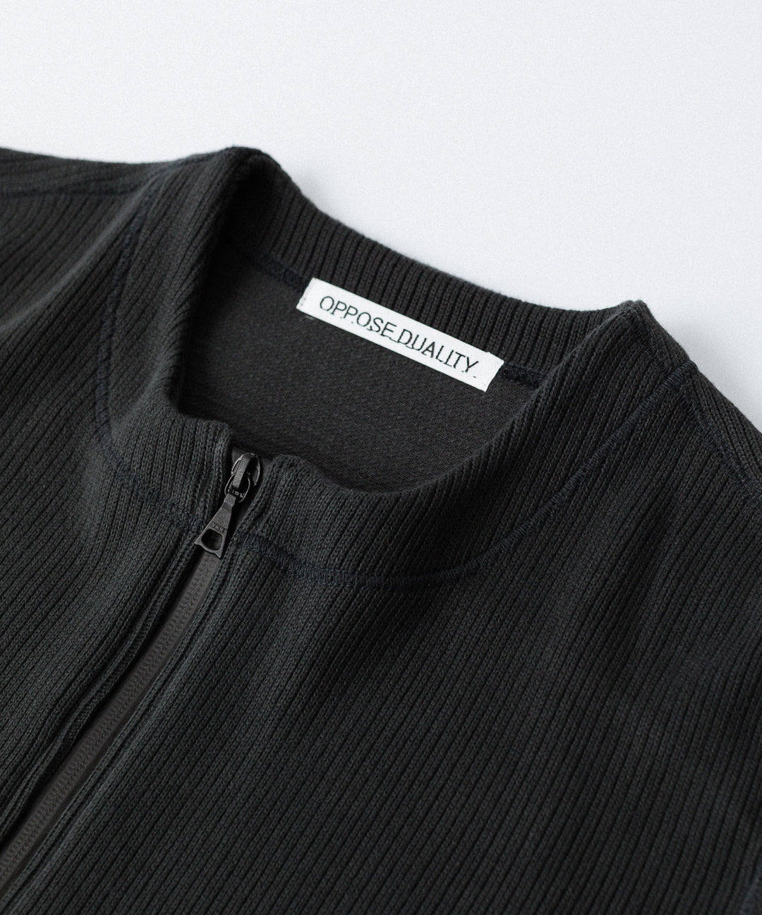 OPPOSE DUALITY-オポーズデュアリティのNO COLLAR RIB ZIP TOPのBLACK公式通販サイトsession福岡セレクトショップ