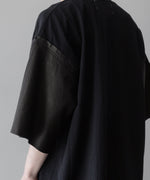 画像をギャラリービューアに読み込む, 【 i&#39;m here 】アイムヒアーのWashable Leather Sleeve : T-SHIRT - BLACK公式通販session福岡セレクトショップ
