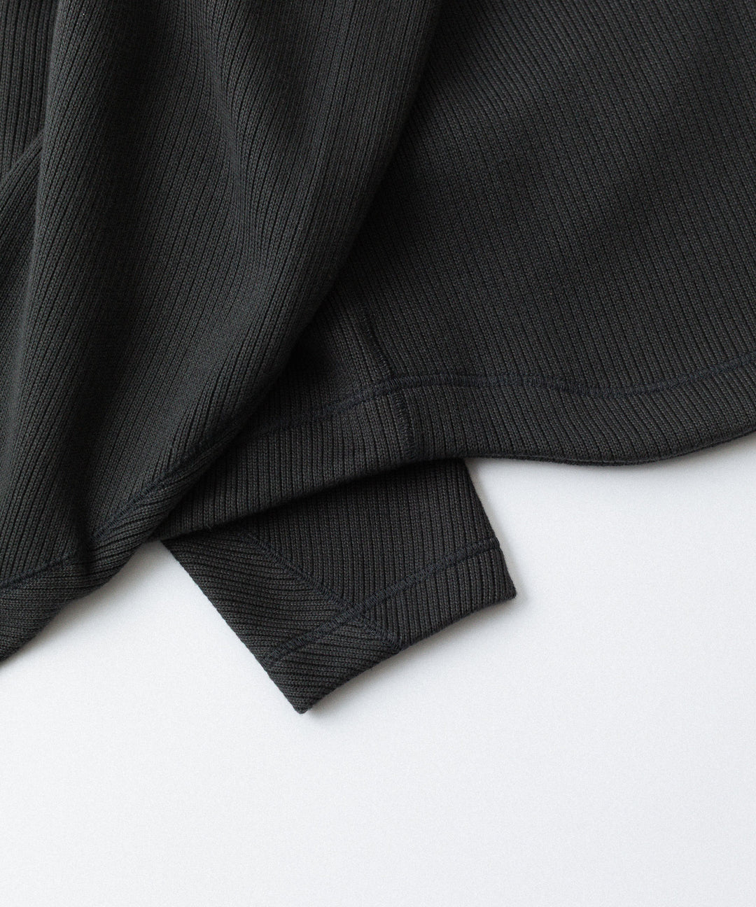 OPPOSE DUALITY-オポーズデュアリティのNO COLLAR RIB ZIP TOPのBLACK公式通販サイトsession福岡セレクトショップ