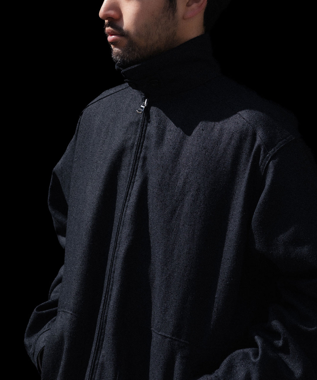 INTÉRIM - インテリムのSILK LINEN HYPER BIG SHORT DRIZZLER JACKETのBLACK公式通販サイトsession福岡セレクトショップ