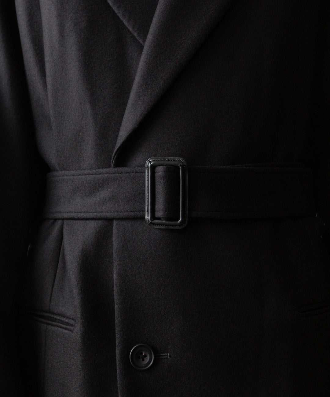 ssstein(シュタイン)の24AWコレクション OVERSIZED MAXI-LENGTH PEAKED LAPEL COAT - DARK CHARCOAL 公式通販サイトsession福岡セレクトショップ