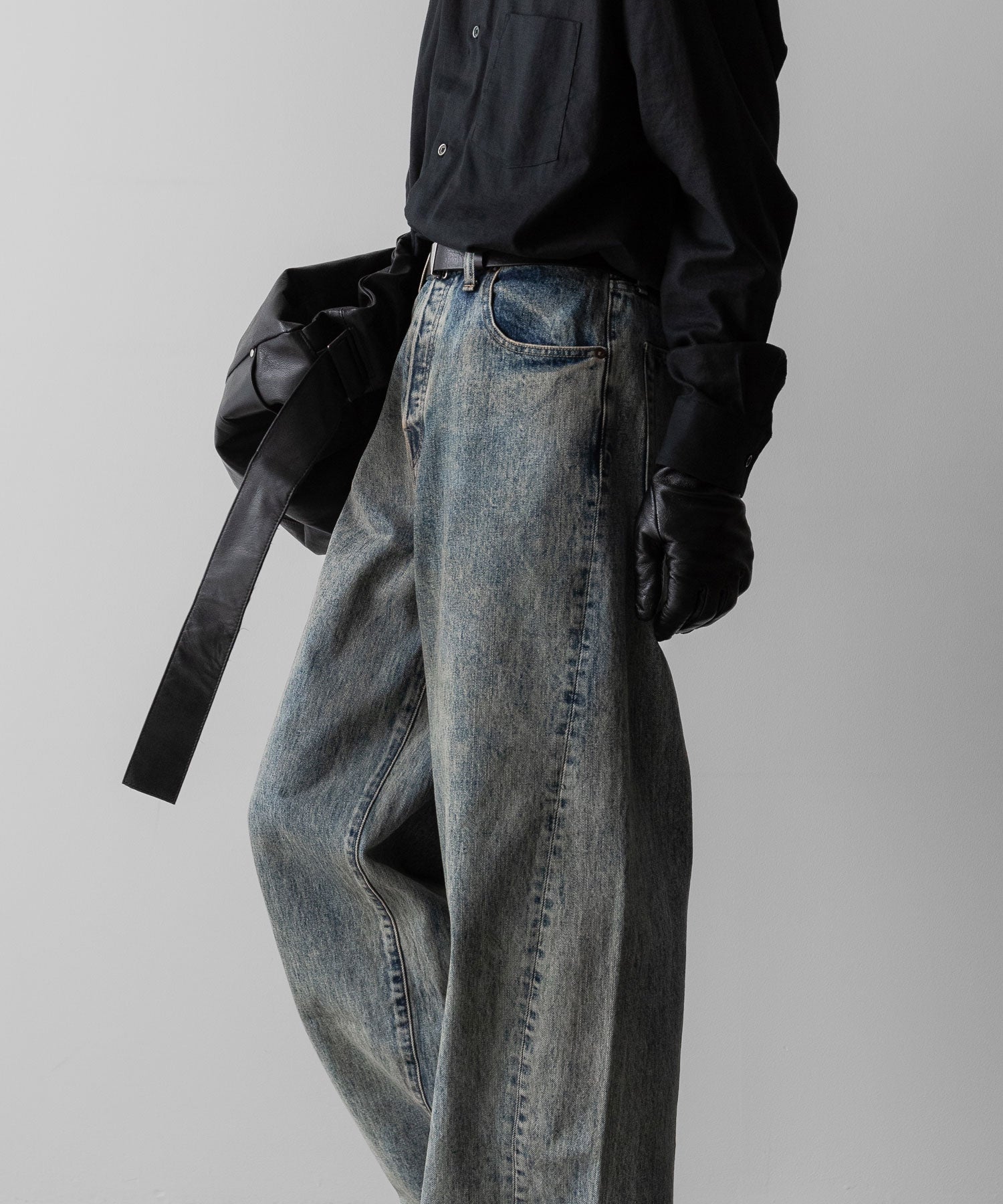 ssstein(シュタイン)のTWIST SEAM BAGGY VINTAGE DENIM JEANS - INDIGOの公式通販サイトsession福岡セレクトショップ
