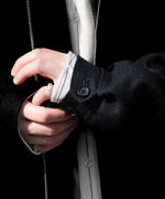 画像をギャラリービューアに読み込む, INTÉRIM - インテリムのSILK LINEN HYPER BIG SHORT DRIZZLER JACKETのBLACK公式通販サイトsession福岡セレクトショップ
