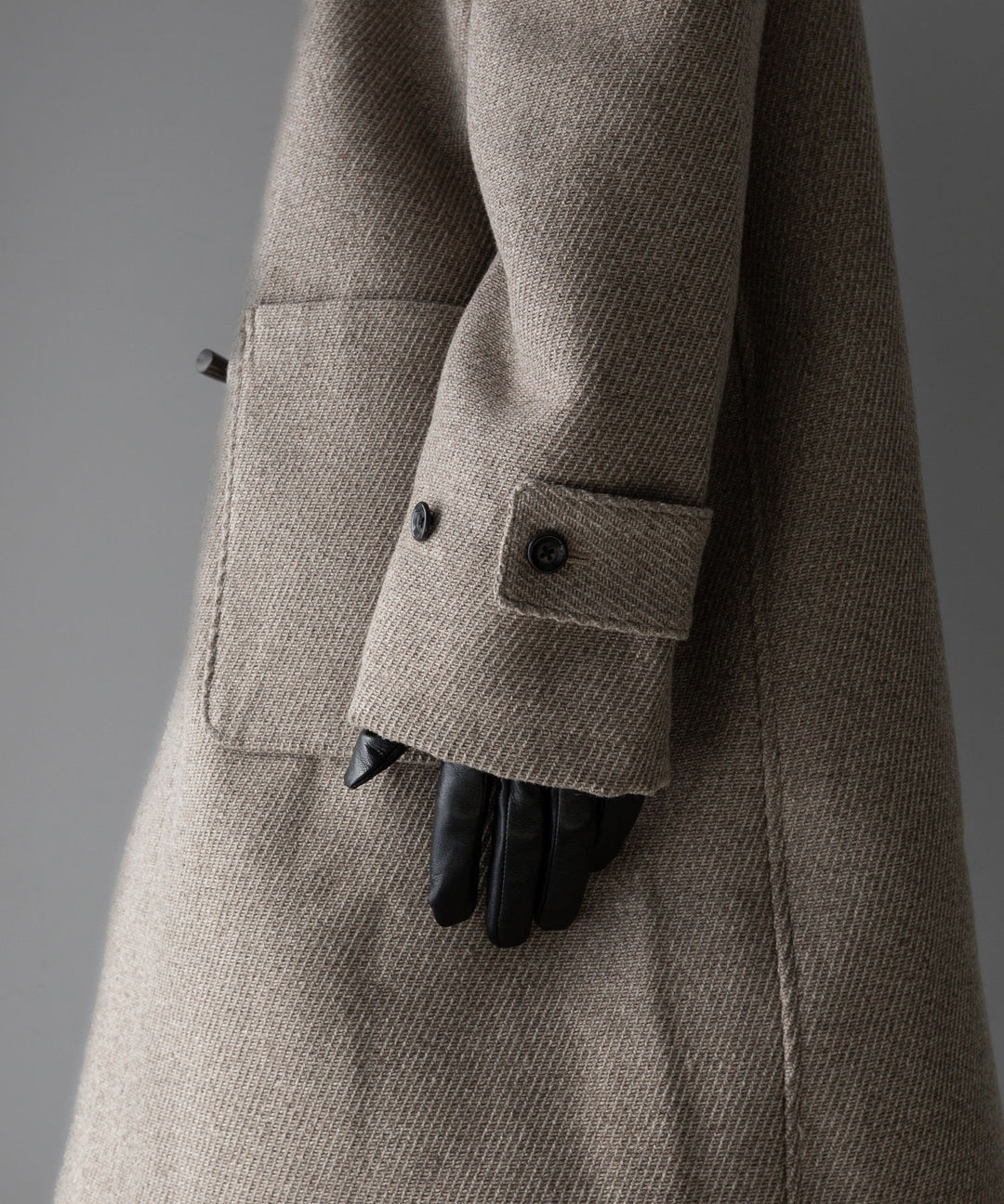 INTÉRIM(インテリム)の23AWコレクションHYPER BIG CASHMERE HEAVY ROYAL NAVY DUFFEL COAT - BEIGE 公式通販サイトsession福岡セレクトショップ