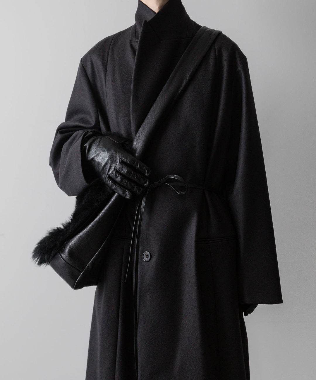 ssstein(シュタイン)の24AWコレクション OVERSIZED MAXI-LENGTH PEAKED LAPEL COAT - DARK CHARCOAL 公式通販サイトsession福岡セレクトショップ
