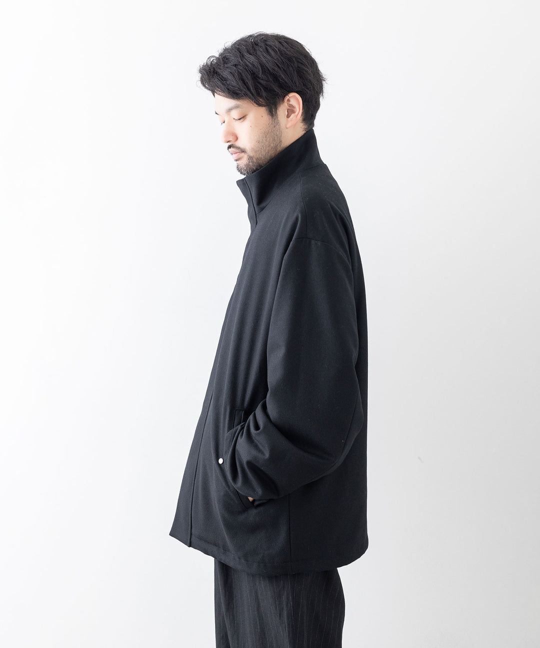 stein(シュタイン)の23AWコレクションMELTON STAND COLLAR ZIP SHORT JACKETのBLACK sessionセッション福岡セレクトショップ 公式通販サイト