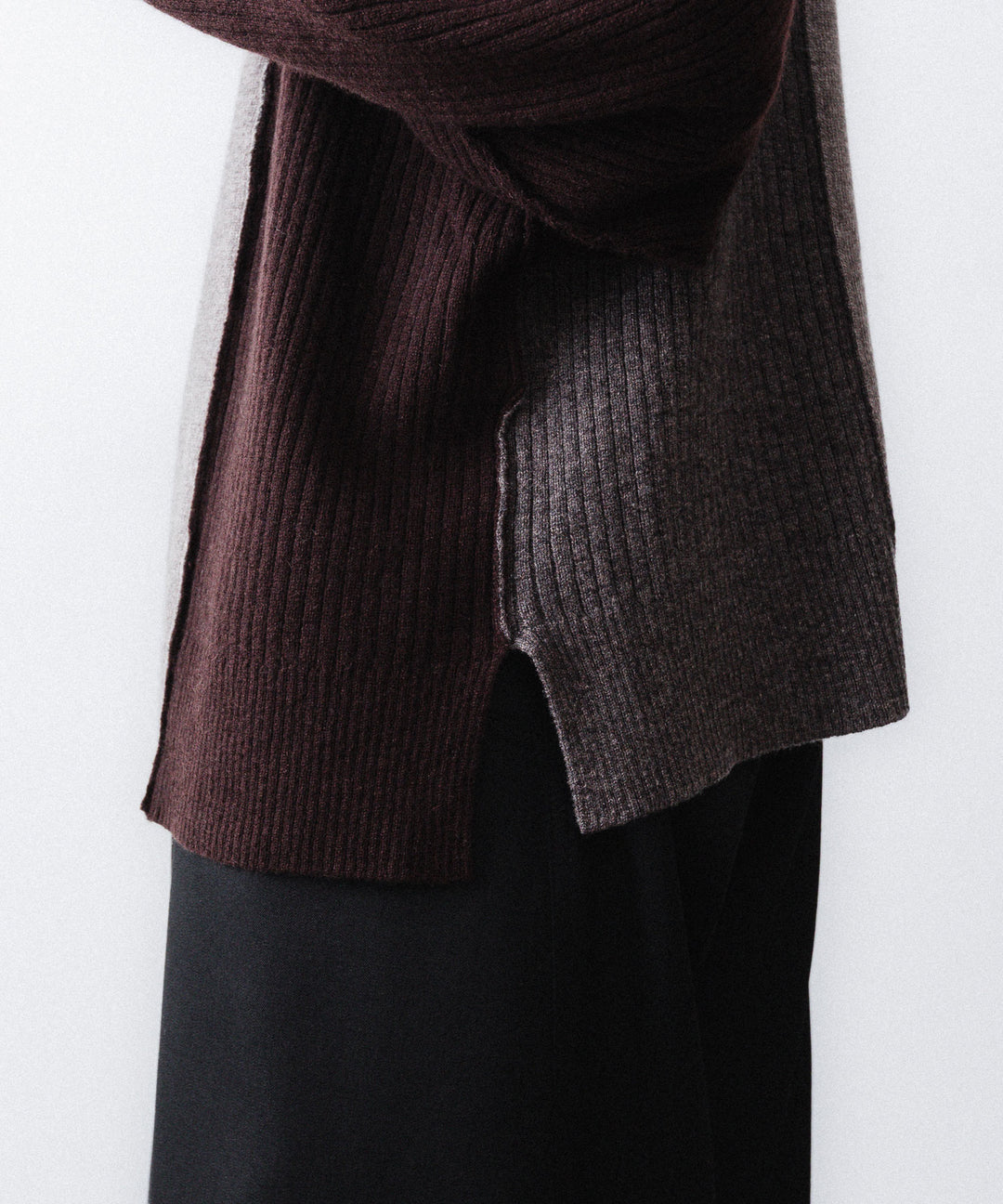 UJOH - ウジョーのCREW NECK BOX CROPPED KNITのBROWN公式通販サイトsession福岡セレクトショップ