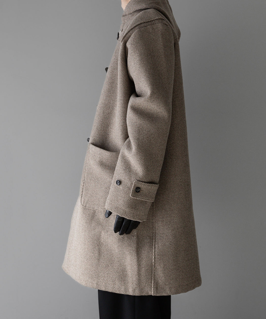 INTÉRIM(インテリム)の23AWコレクションHYPER BIG CASHMERE HEAVY ROYAL NAVY DUFFEL COAT - BEIGE 公式通販サイトsession福岡セレクトショップ