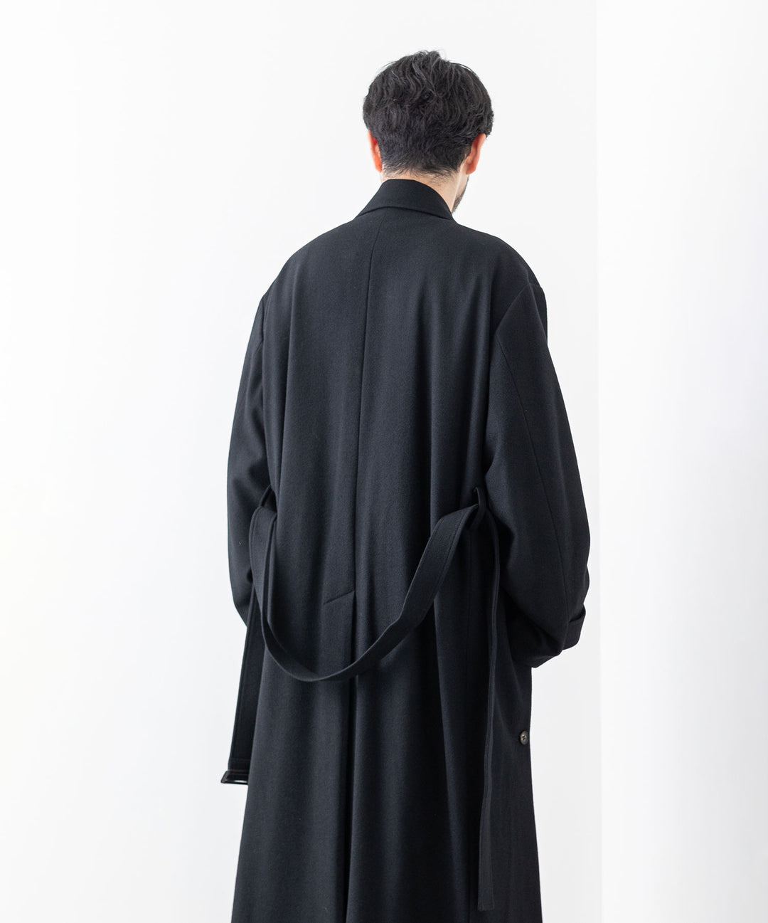stein(シュタイン)の23AWコレクションOVERSIZED LAYERED SINGLE COATのBLACK