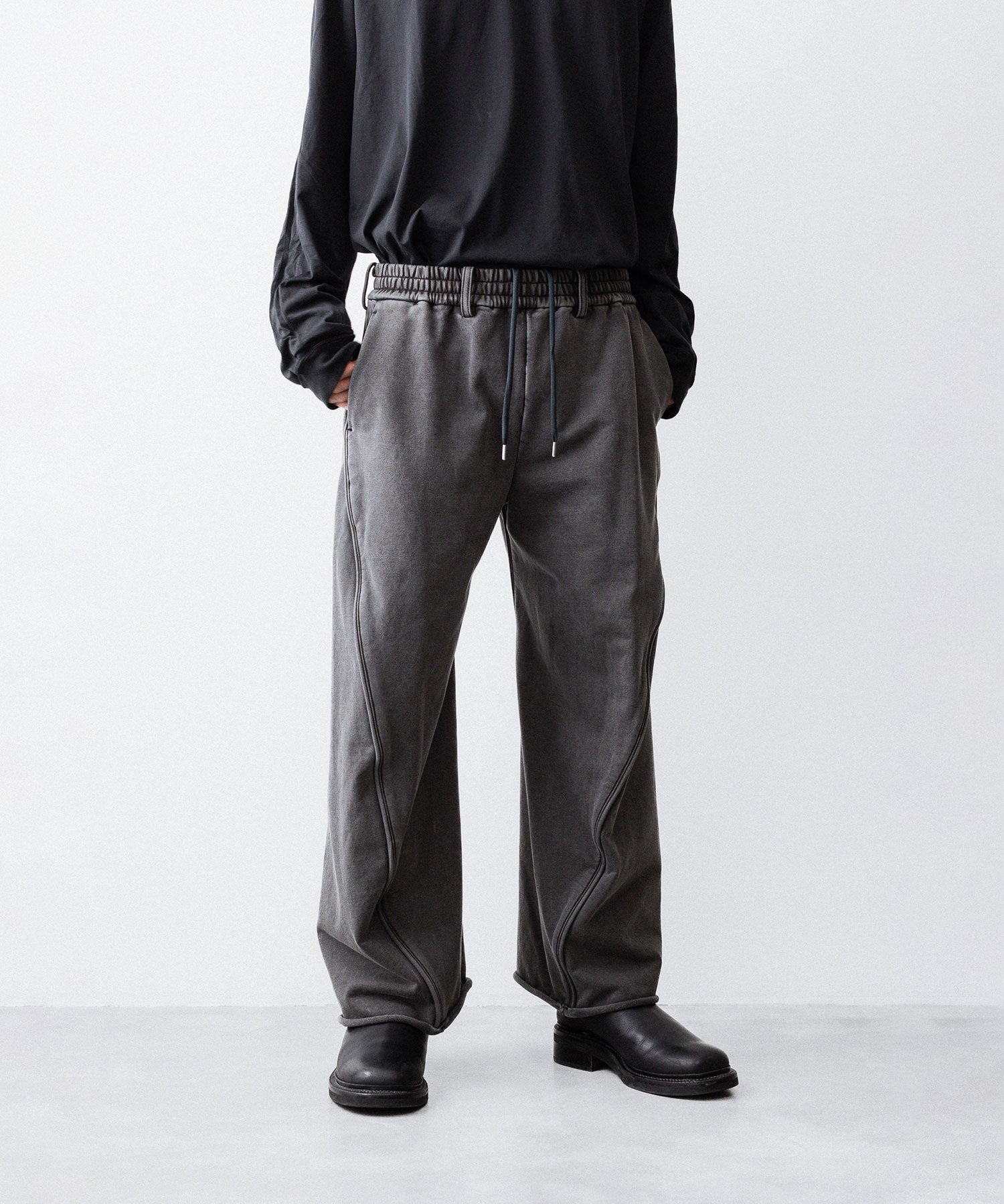 KANEMASA PHIL.】36G FINE SWEAT DRAPING EASY PANTS - CHARCOAL