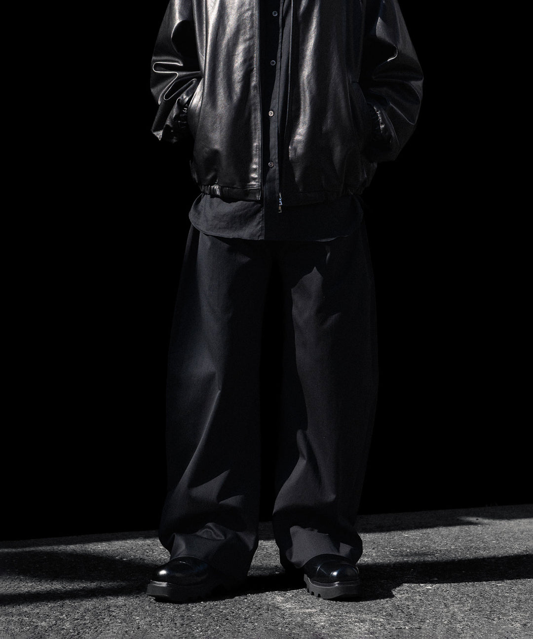 ssstein(シュタイン)のCOTTON SATIN ROUND PANTS - BLACKの公式通販サイトsession福岡セレクトショップ