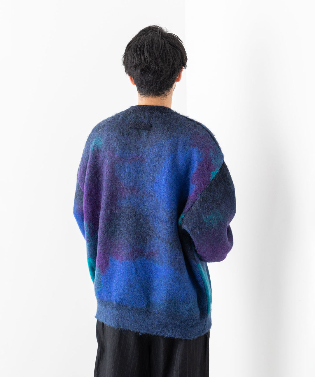 stein(シュタイン)の23AWコレクションOVERSIZED GRADATION MOHAIR LS のBLUE BLACK