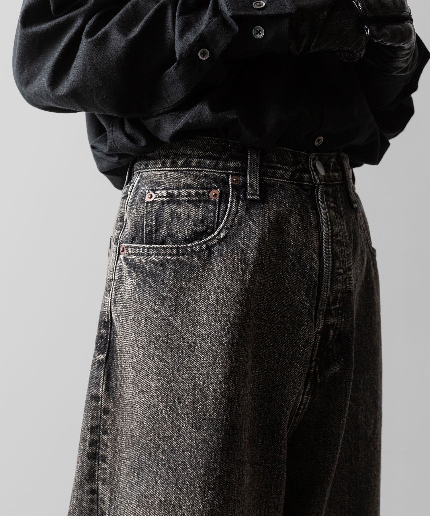 ssstein(シュタイン)のTWIST SEAM BAGGY VINTAGE DENIM JEANS - BLACKの公式通販サイトsession福岡セレクトショップ