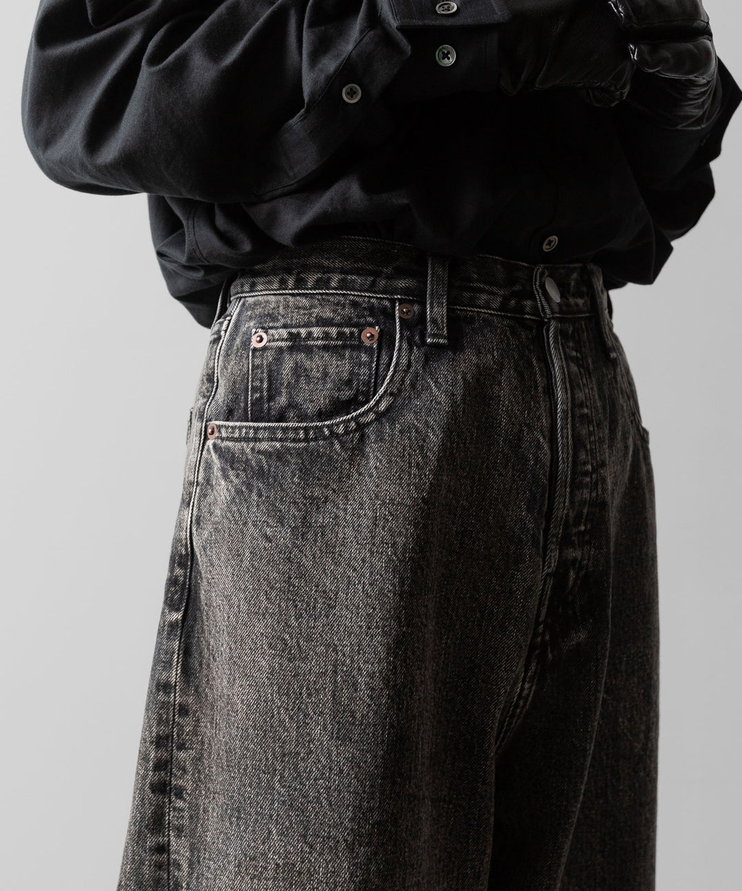ssstein(シュタイン)のTWIST SEAM BAGGY VINTAGE DENIM JEANS - BLACKの公式通販サイトsession福岡セレクトショップ