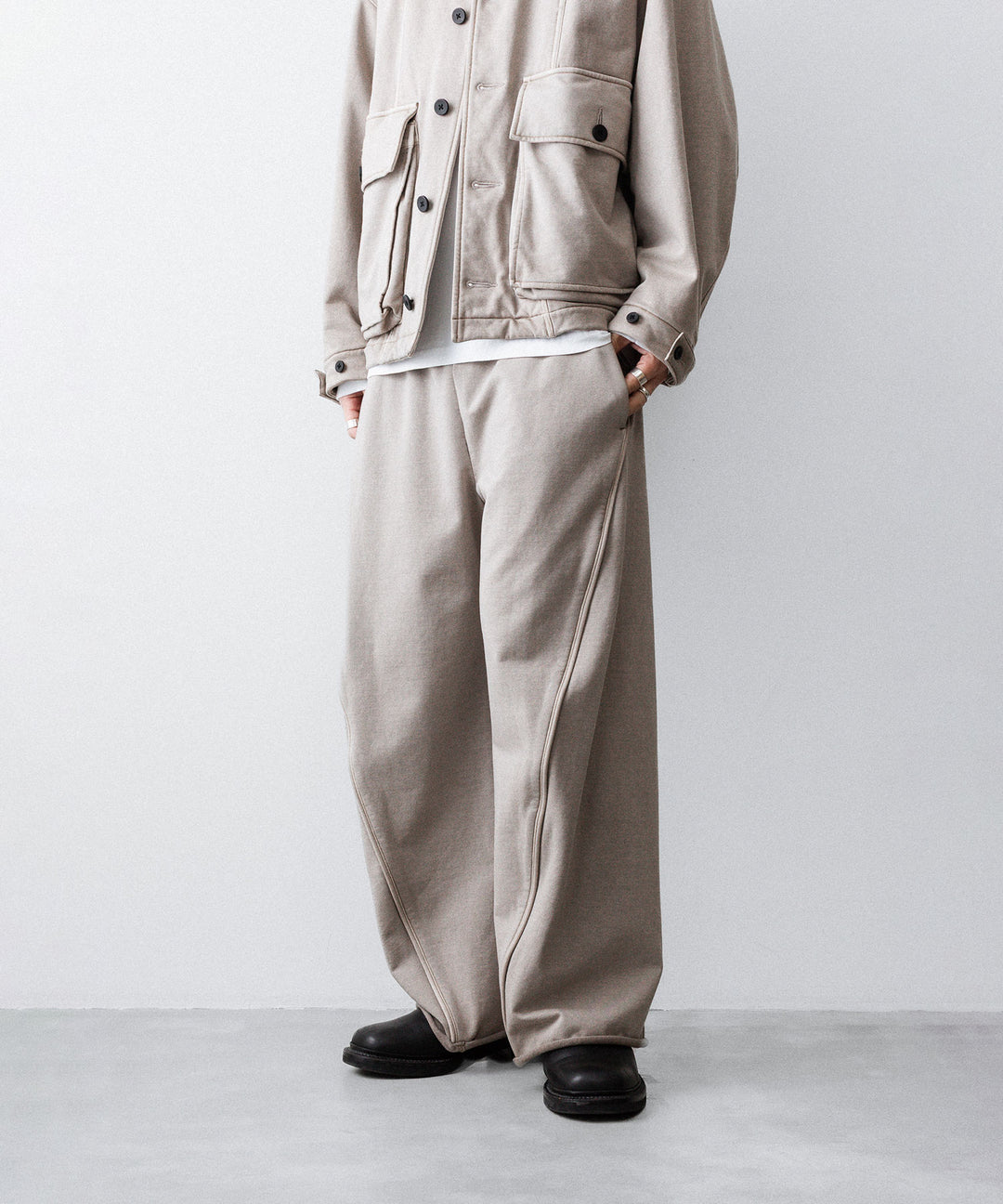 KANEMASA PHIL. カネマサフフィル36G FINE SWEAT DRAPING EASY PANTSのCHARCOAL PIGMENT公式通販サイトsession福岡セレクトショップ