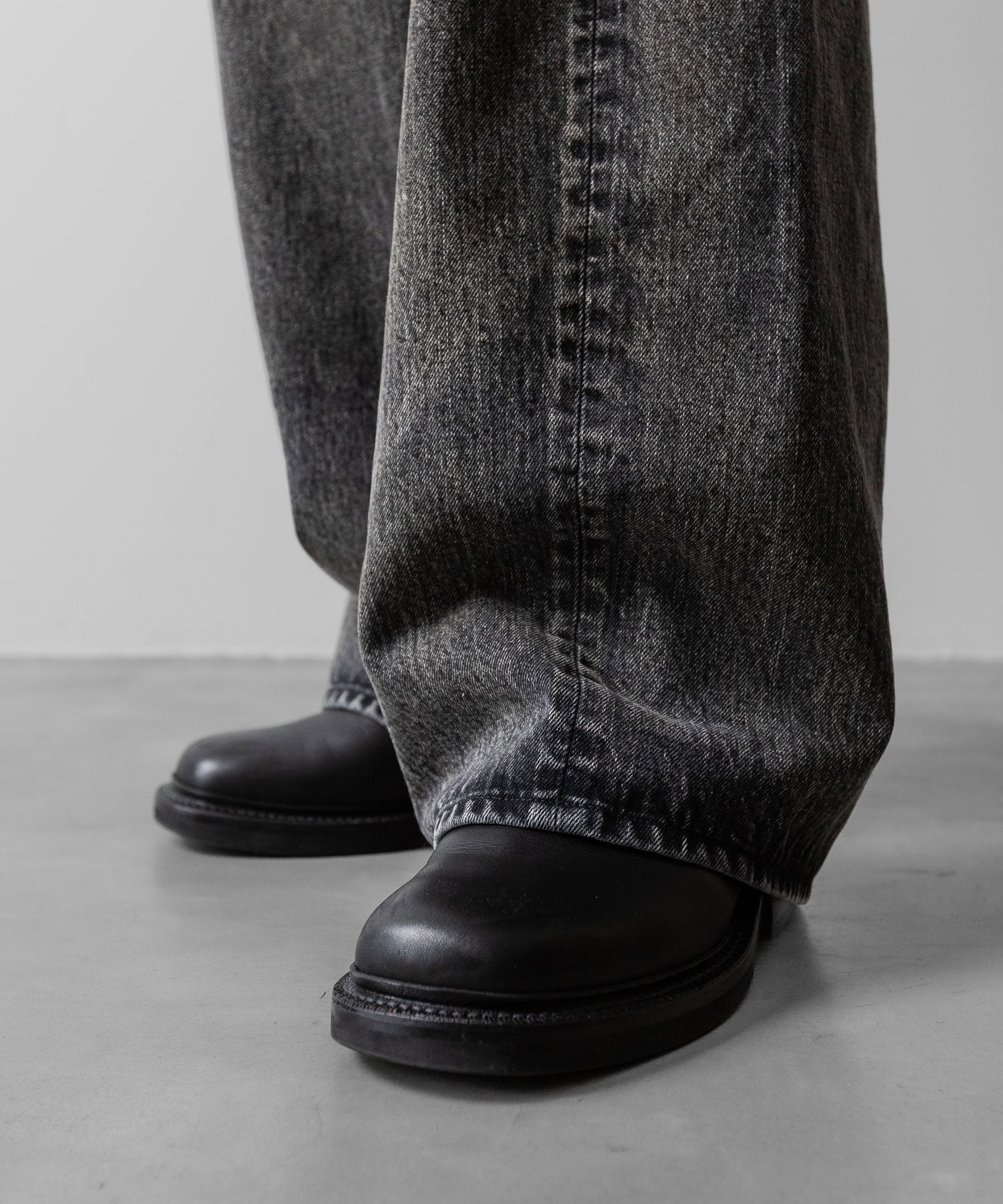 ssstein(シュタイン)のTWIST SEAM BAGGY VINTAGE DENIM JEANS - BLACKの公式通販サイトsession福岡セレクトショップ