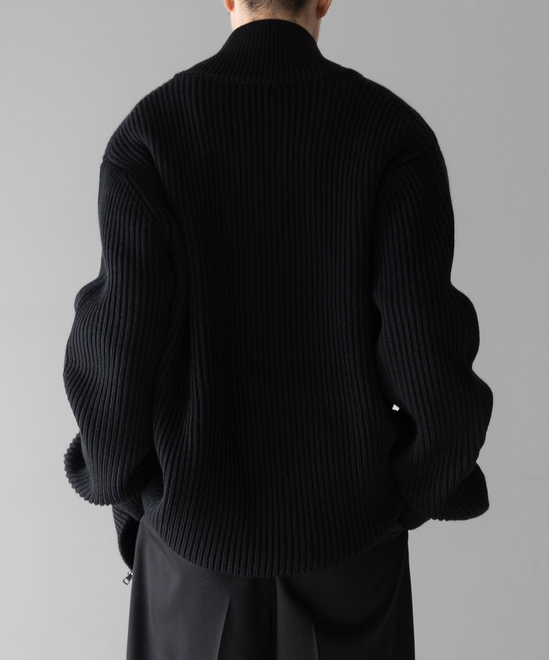 【INTÉRIM】インテリムのドライバーズニット LIMITED HAND FRAMED DRIVERS ZIP KNIT - BLACK 公式通販サイトsession福岡セレクトショップ