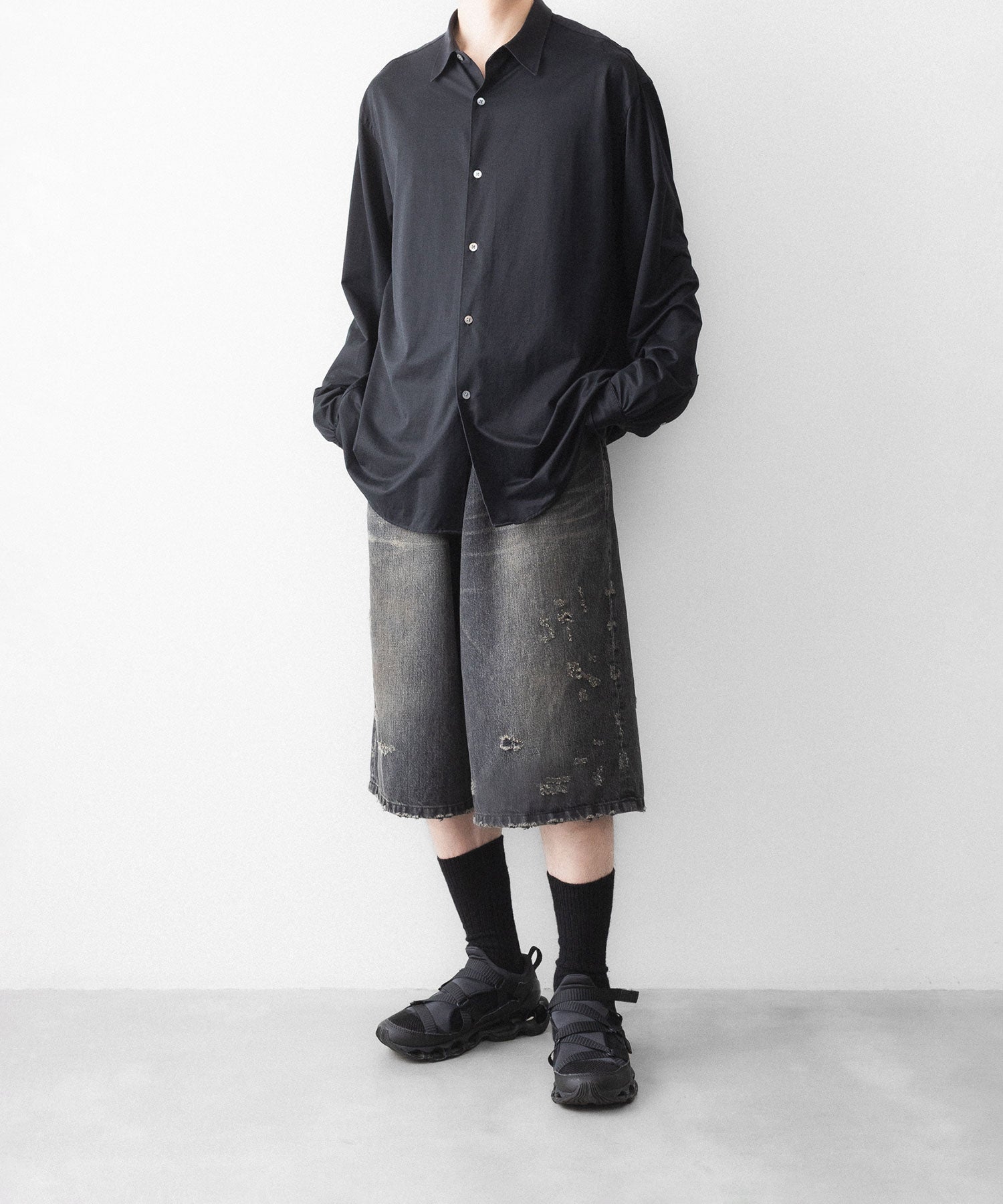 ssstein / シュタイン】BAGGY DENIM SHORTS - BLACK | 公式通販サイト