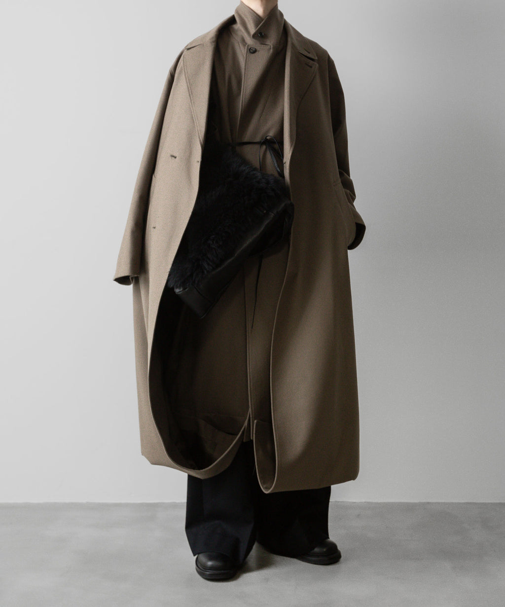 ssstein(シュタイン)の24AWコレクション OVERSIZED DOCKING DOUBLE BREASTED COAT - DARK BEIGE 公式通販サイトsession福岡セレクトショップ