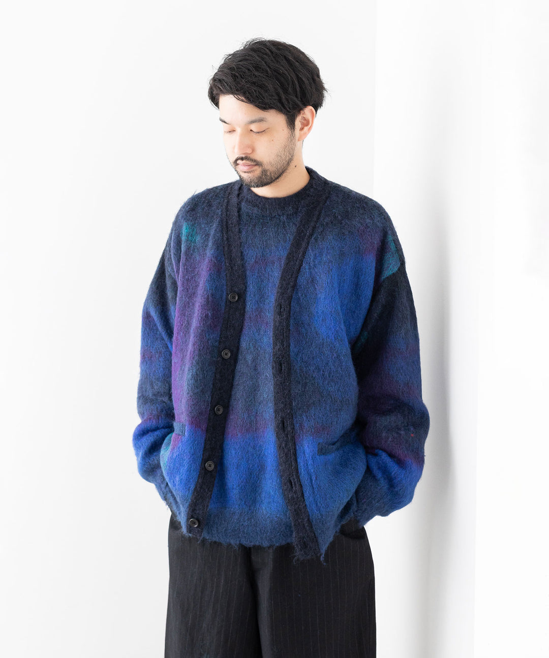 stein(シュタイン)の23AWコレクションOVERSIZED GRADATION MOHAIR LS のBLUE BLACK