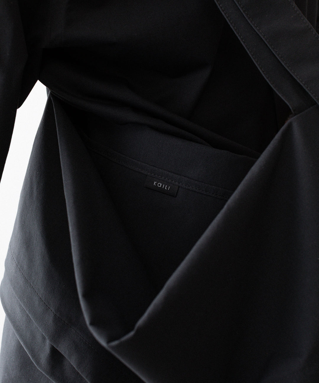 KaILI(カイリ)のTRANSFORM BAG L - BLACKの公式通販サイトsession福岡セレクトショップ