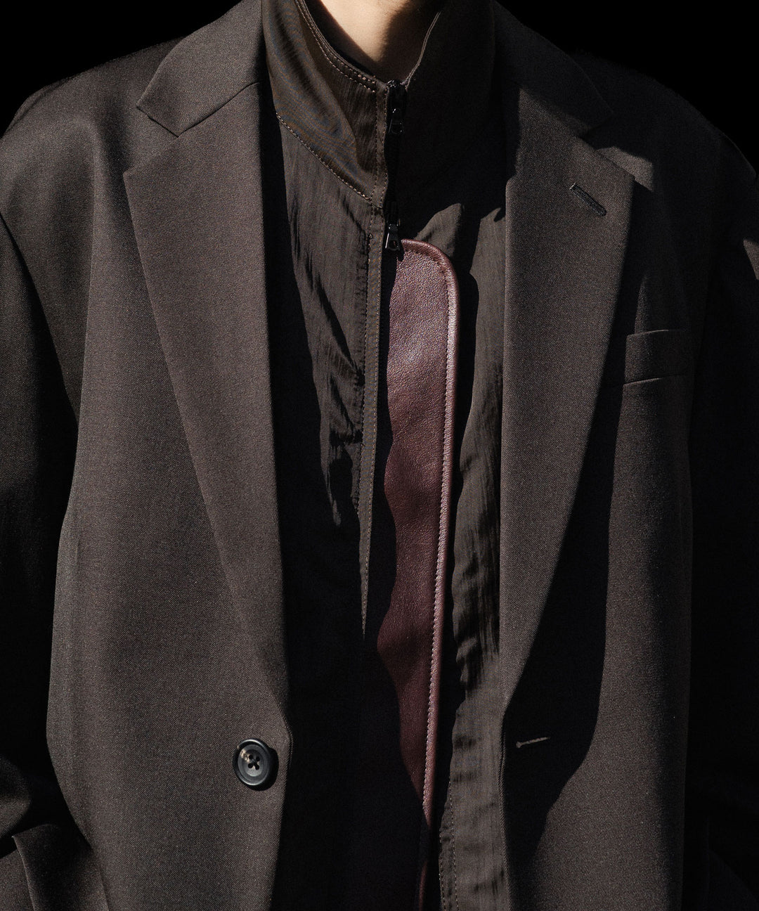 ssstein(シュタイン)のSHRUNK NYLON OVERSIZED FLIGHT JACKET - DARK BROWNの公式通販サイトsession福岡セレクトショップ