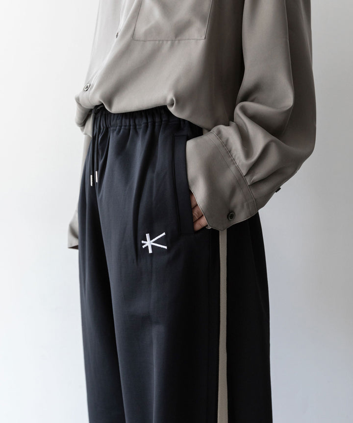 【KANEMASA PHIL.】カネマサのトラックパンツ ECONYL JERSEY TRACK PANTS - BLACK 公式通販session福岡セレクトショップ