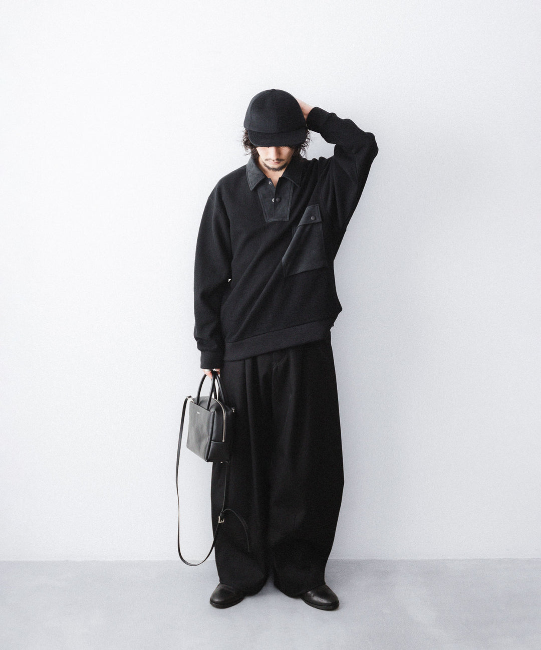 UJOH - ウジョーのPOLO COLLAR PULLOVER のBLACK公式通販サイトsession福岡セレクトショップ