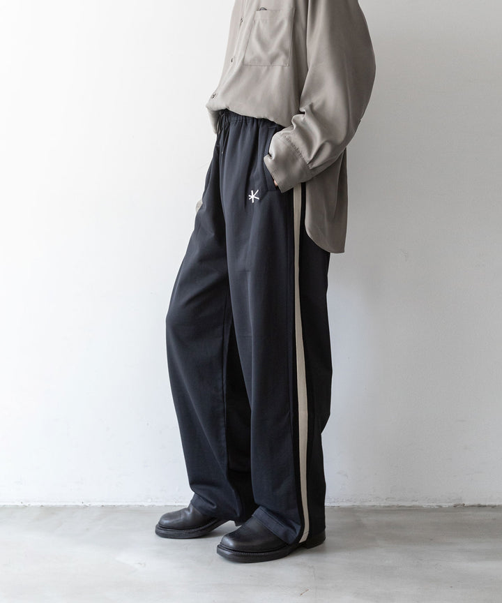【KANEMASA PHIL.】カネマサのトラックパンツ ECONYL JERSEY TRACK PANTS - BLACK 公式通販session福岡セレクトショップ