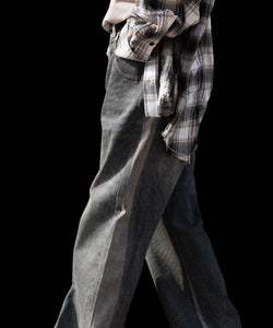 CODA / コーダ】GREY ACID WASH DUAL EXPOSURE BREAK CUT FLARED JEANS