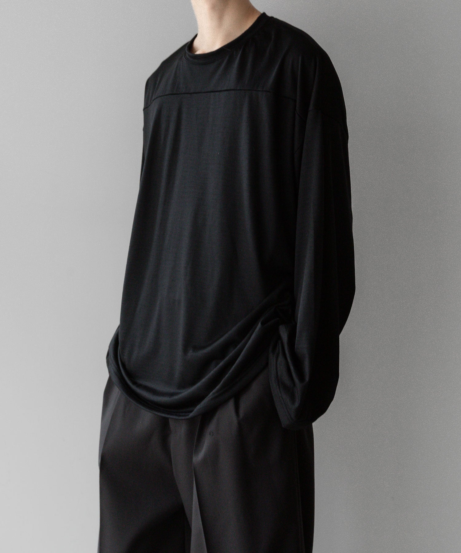 INTÉRIM - インテリムのHYPER BIG EXTRA FINE MERINO WOOL FOOTBALL L/S TEE のBLACK公式通販サイトsession福岡セレクトショップ