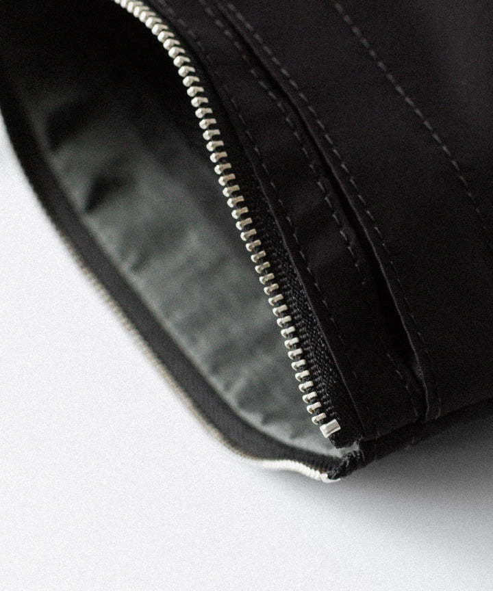 KaILI カイリ SATELLITE POUCH S NSのBLACK 公式通販サイトsession福岡セレクトショップ 