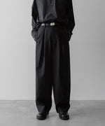 画像をギャラリービューアに読み込む, ssstein(シュタイン)の24AWコレクション EASY WIDE TROUSERS (2/72 WOOL GABARDINE) - BLACK 公式通販サイトsession福岡セレクトショップ
