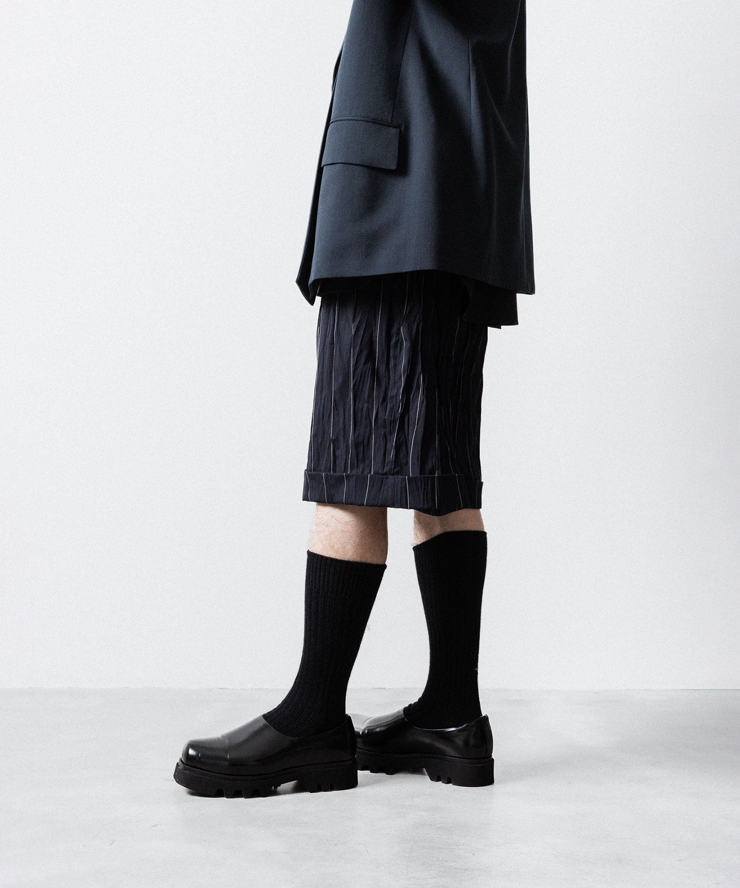 【UJOH】SIDE BELT SHORT PNT - NAVY STRIPE