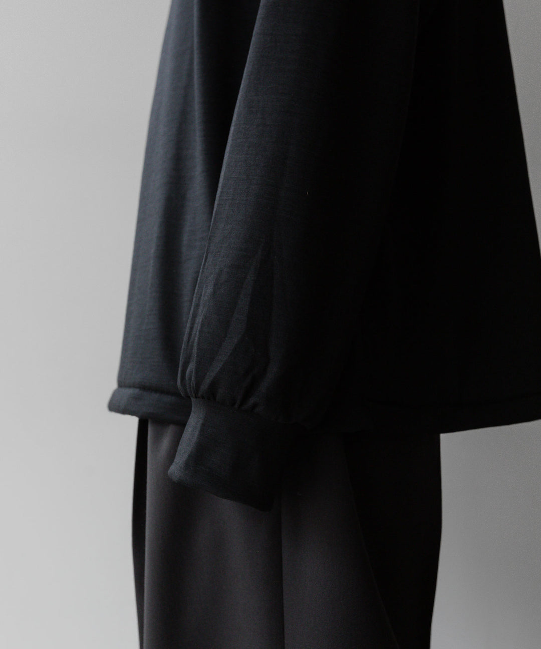 INTÉRIM - インテリムのEXTRA FINE MERINO WOOL L/S TEEのBLACK公式通販サイトsession福岡セレクトショップ